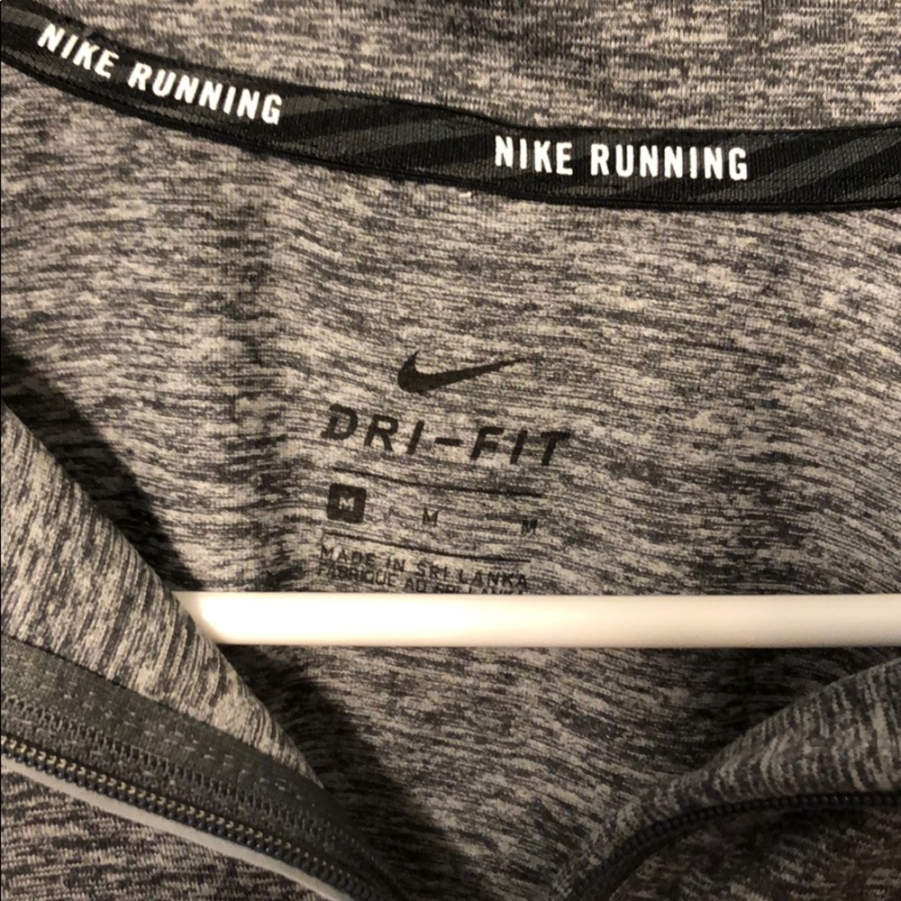 🛑SOLD🛑Nike Dry Fit Long Sleeve - Picture 6 of 8